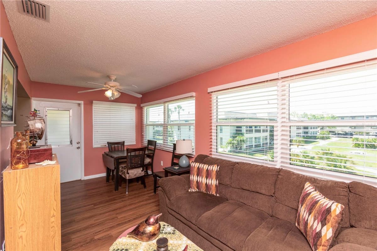 4726 MARINE PARKWAY — photo 18 of 27