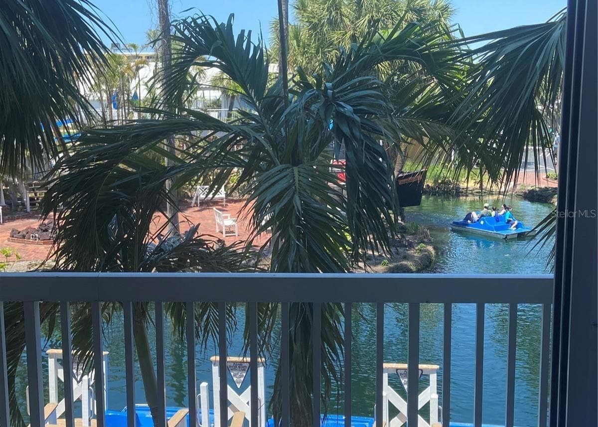 5500 GULF BOULEVARD — photo 14 of 61