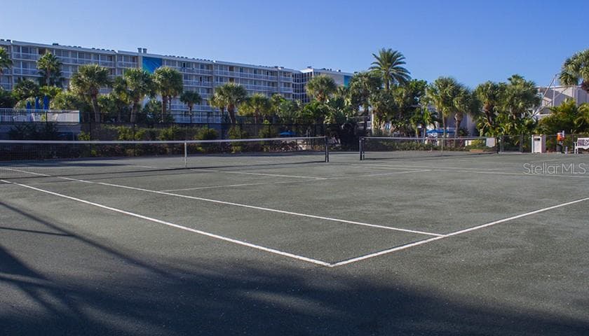 5500 GULF BOULEVARD — photo 35 of 61