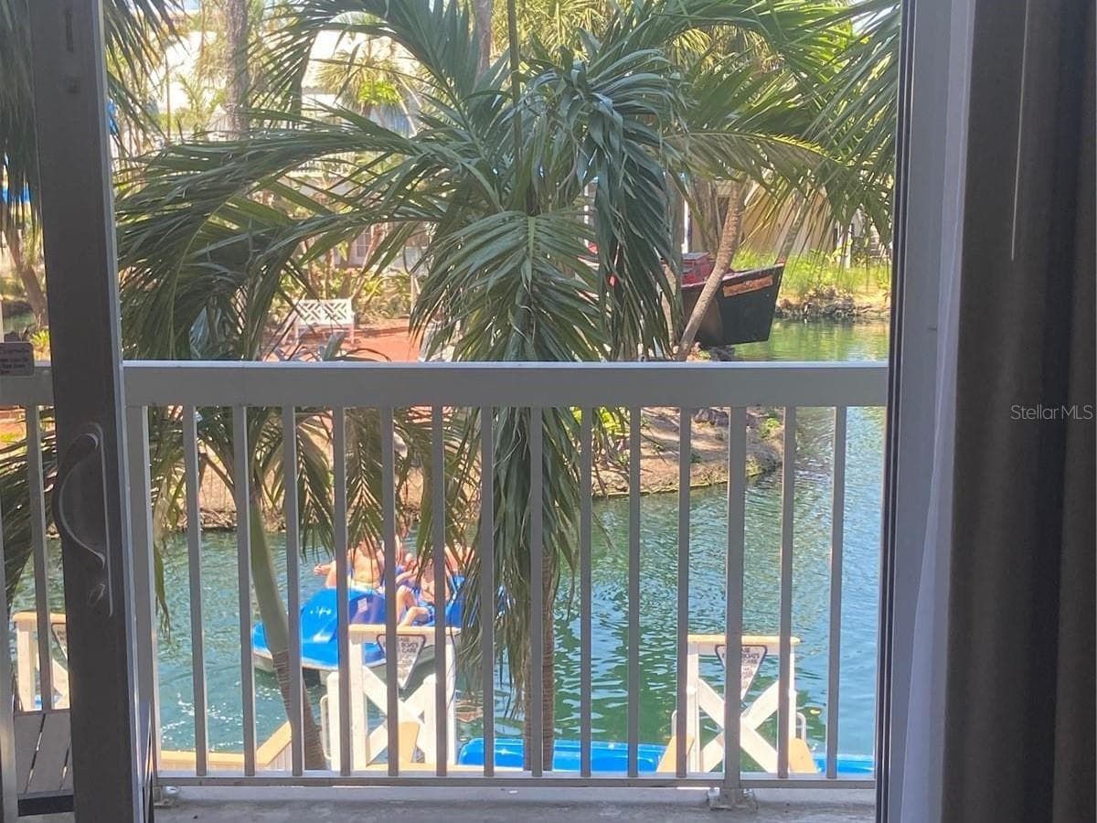 5500 GULF BOULEVARD — photo 13 of 61