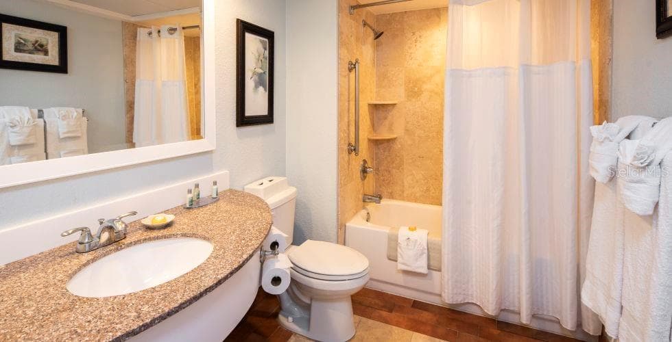5500 GULF BOULEVARD — photo 7 of 61