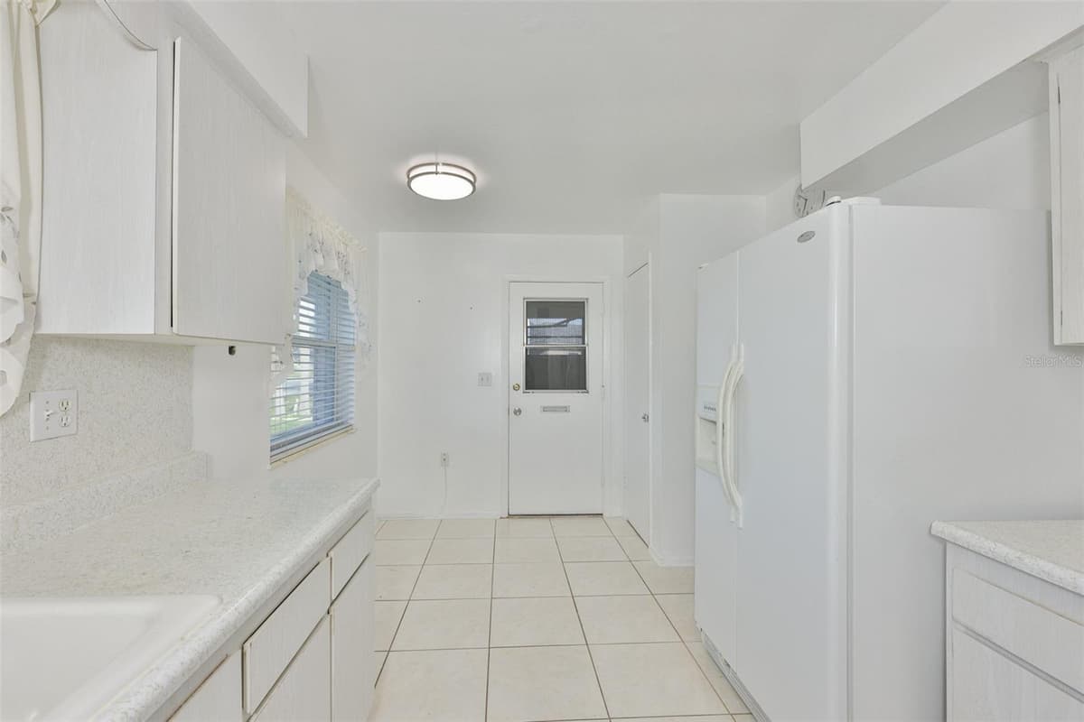 1809 HAVERFORD AVENUE — photo 19 of 59