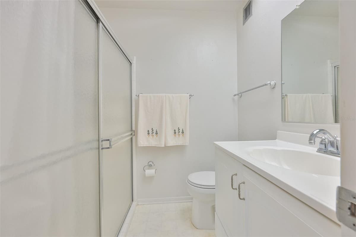 1809 HAVERFORD AVENUE — photo 44 of 59