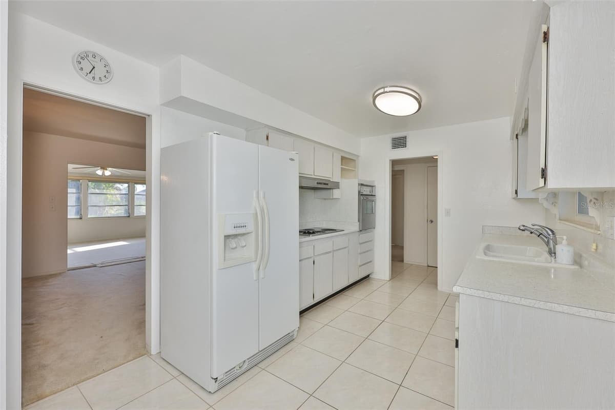 1809 HAVERFORD AVENUE — photo 23 of 59