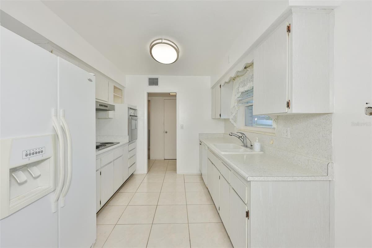 1809 HAVERFORD AVENUE — photo 24 of 59