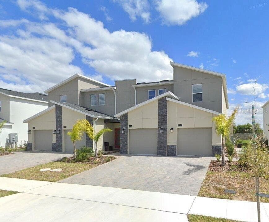 637 OCEAN COURSE AVENUE — photo 1 of 25