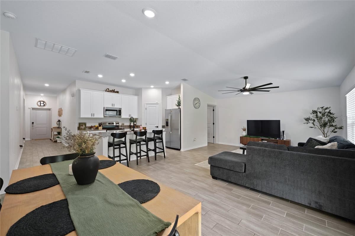 2518 HOPTREE LANE — photo 5 of 28