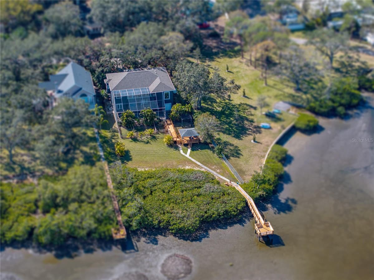 3484 SHORE DRIVE — photo 66 of 70