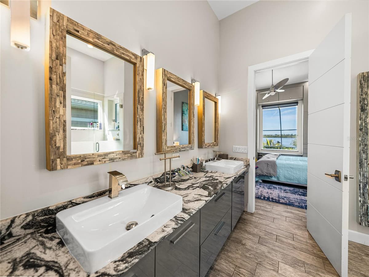 3484 SHORE DRIVE — photo 36 of 70