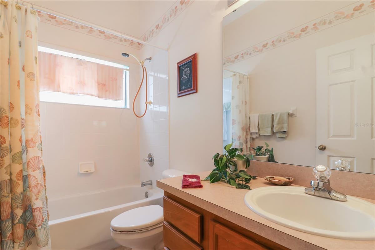 25339 CRESTWATER DRIVE — photo 15 of 22