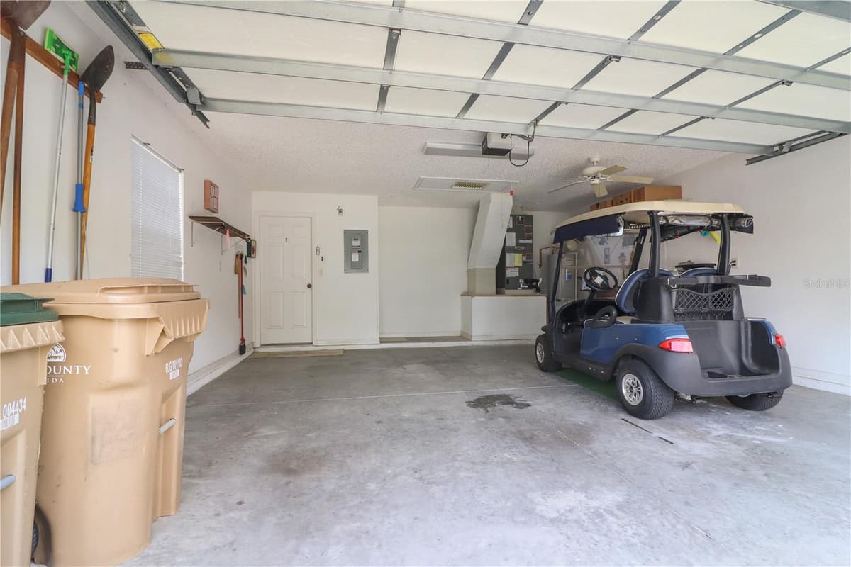 25339 CRESTWATER DRIVE — photo 17 of 22