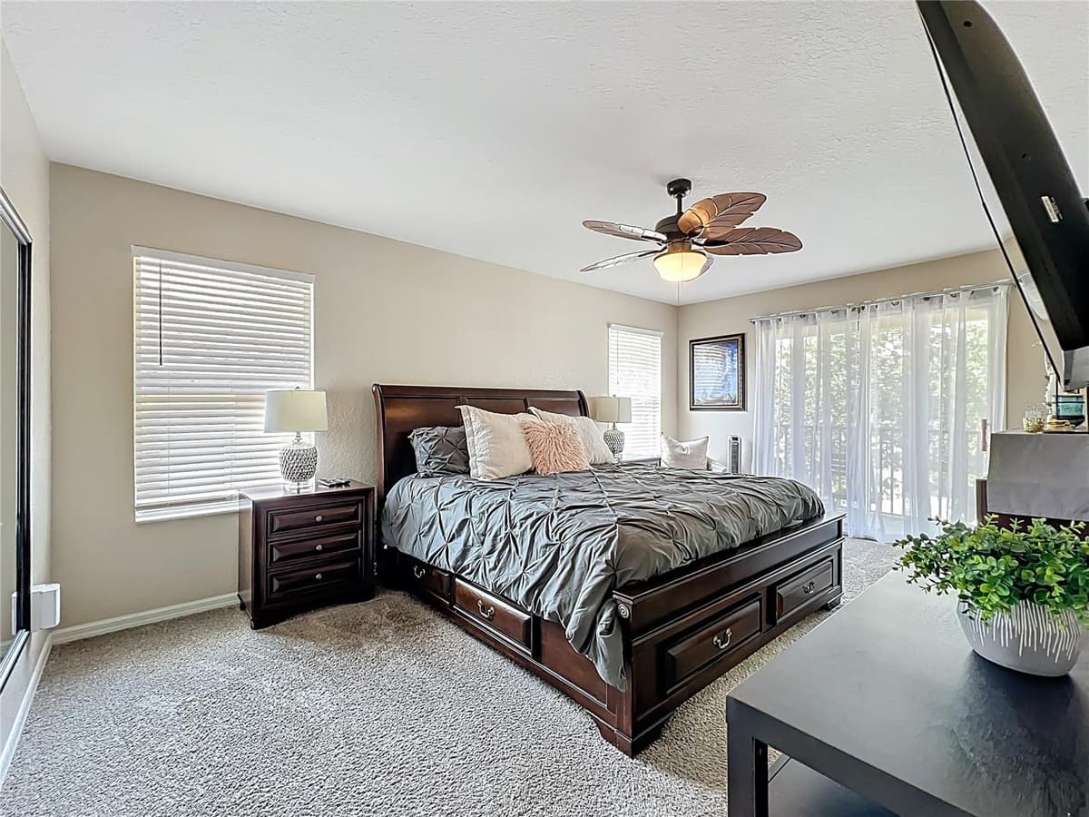 2744 CALABRIA AVENUE — photo 30 of 59