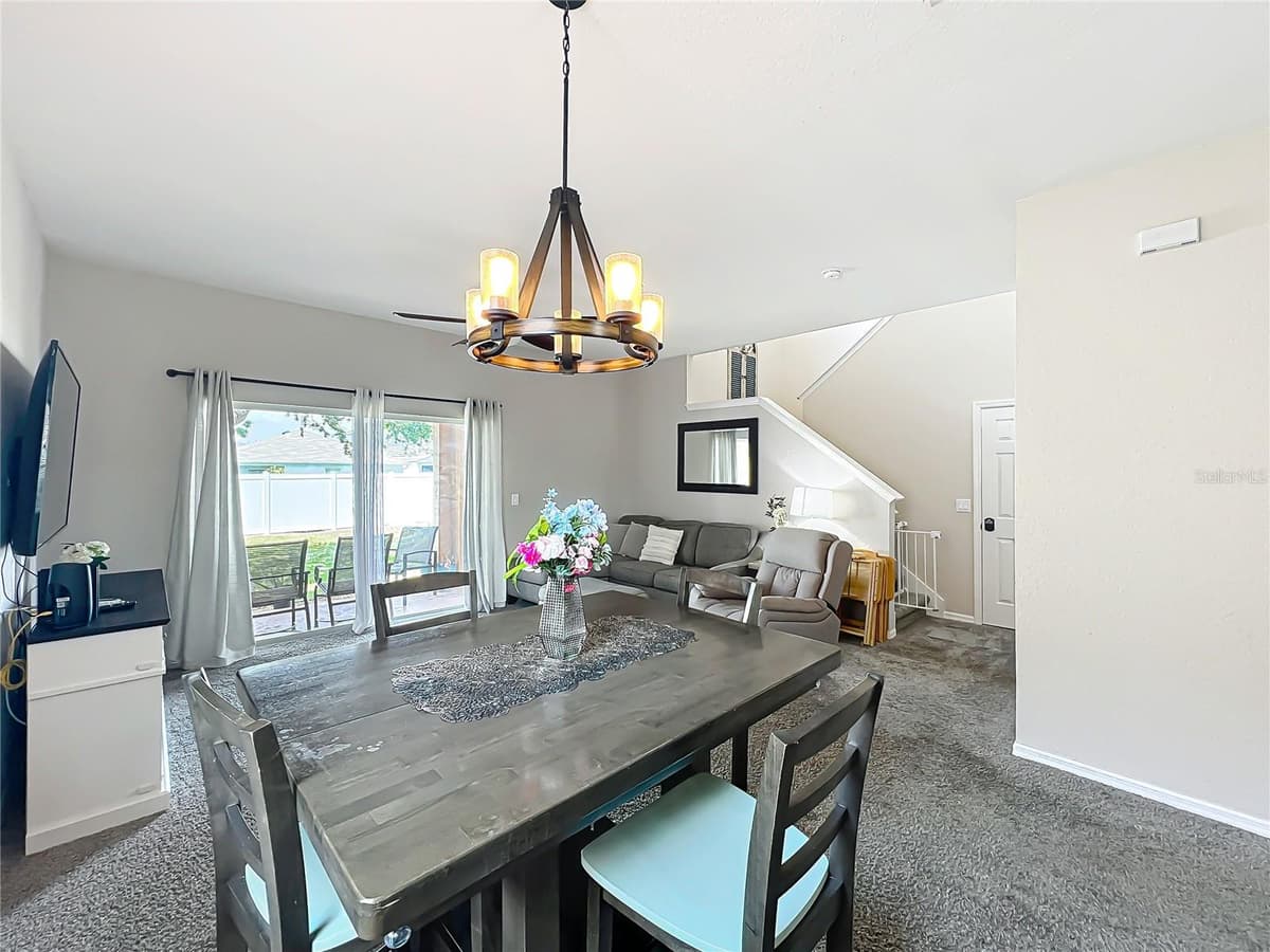 2744 CALABRIA AVENUE — photo 16 of 59
