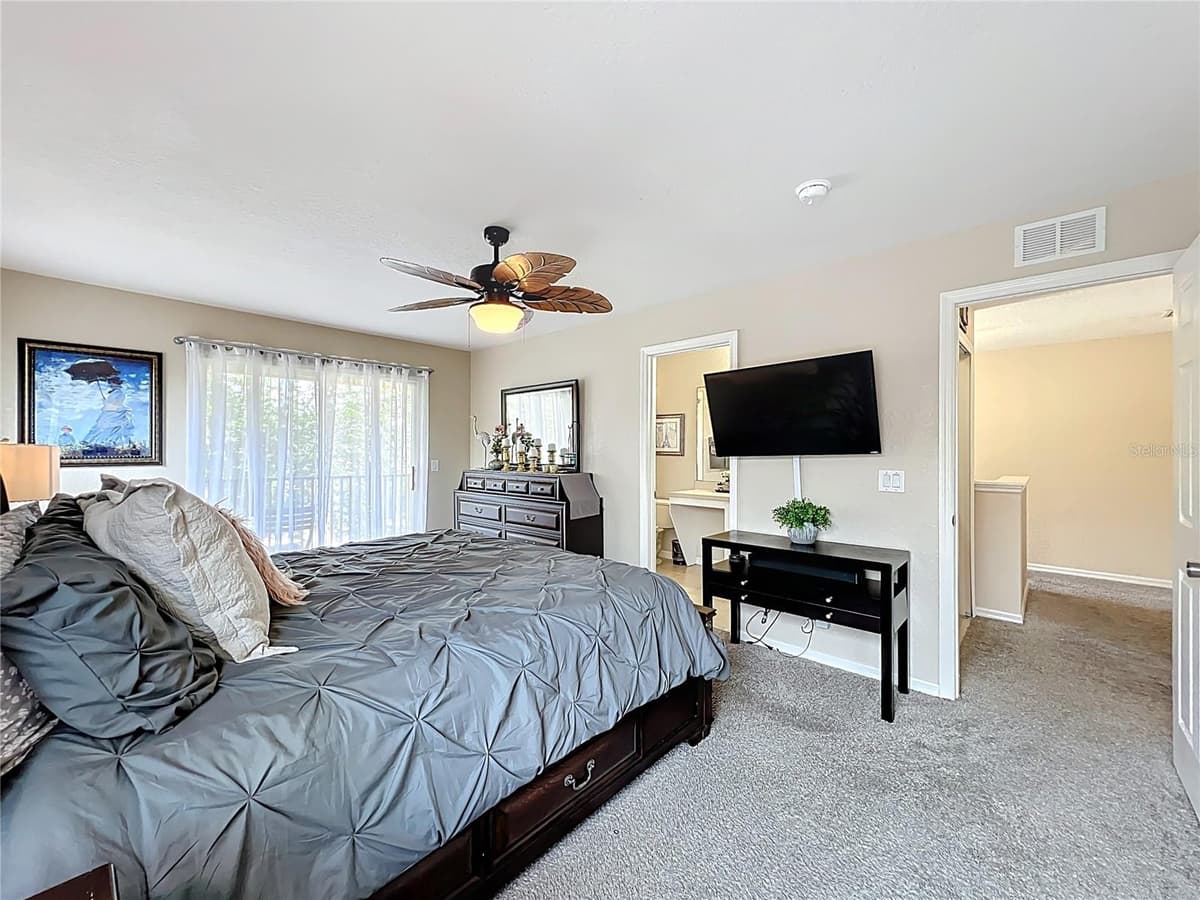2744 CALABRIA AVENUE — photo 32 of 59