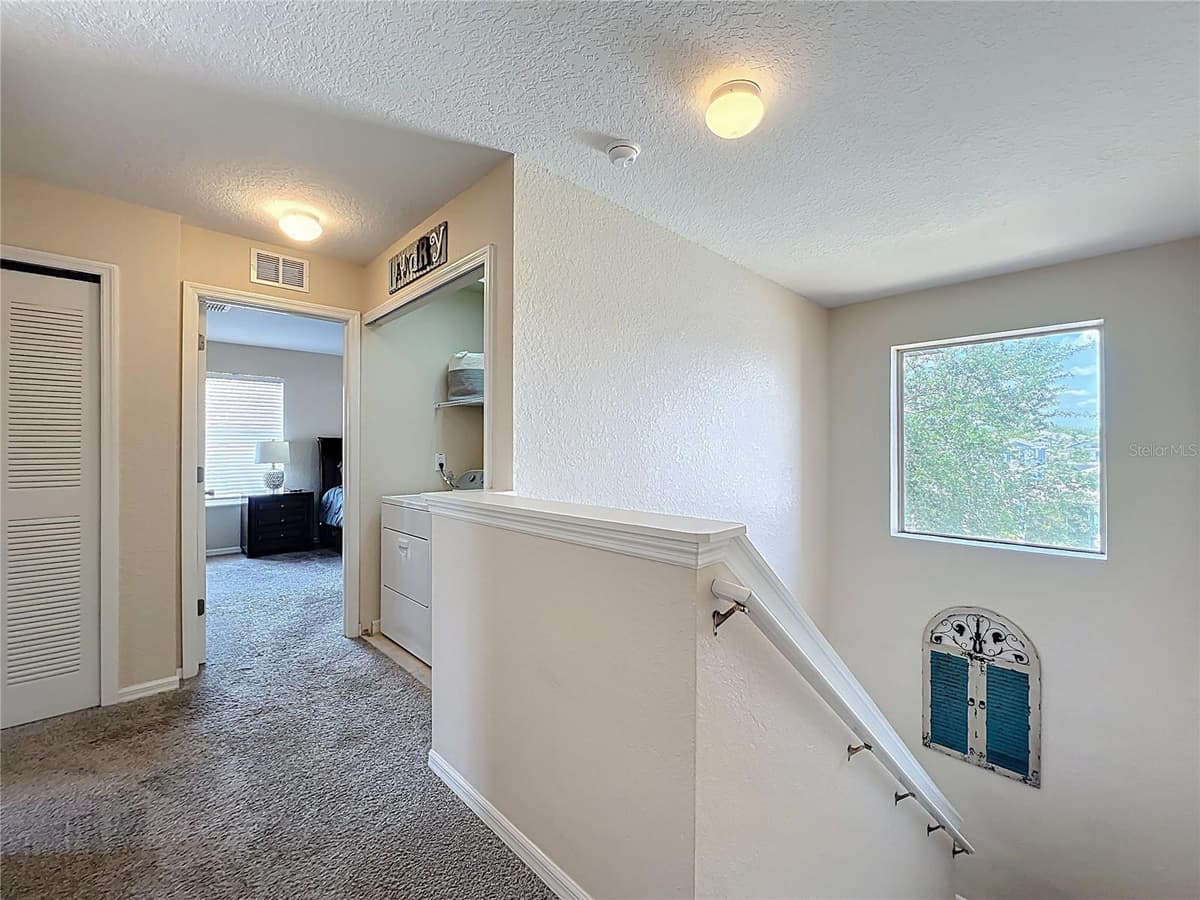 2744 CALABRIA AVENUE — photo 27 of 59
