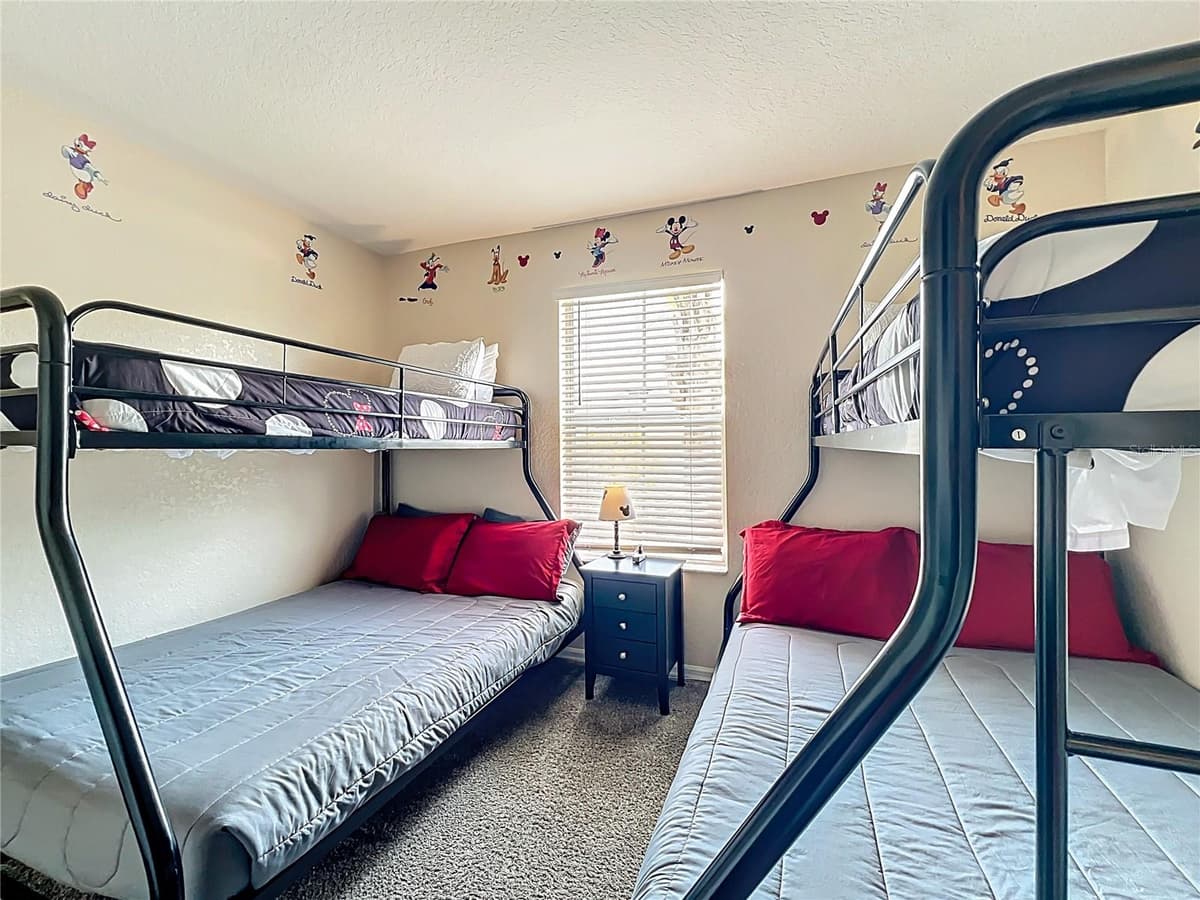 2744 CALABRIA AVENUE — photo 40 of 59