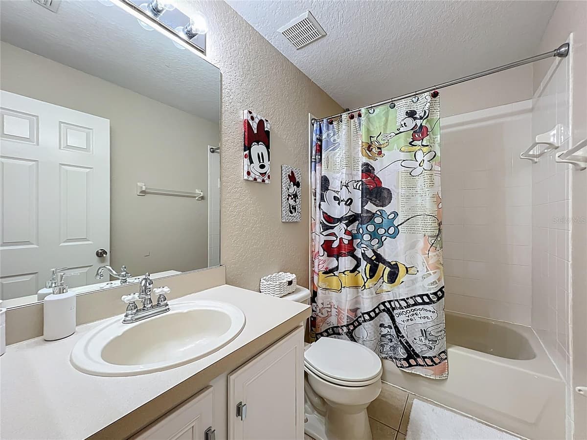 2744 CALABRIA AVENUE — photo 42 of 59
