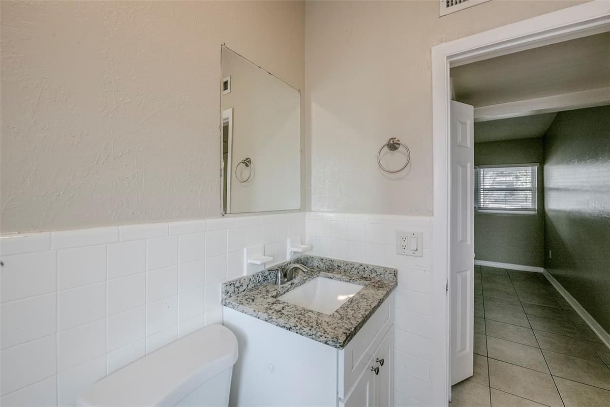 4124 CAYWOOD CIRCLE — photo 28 of 37
