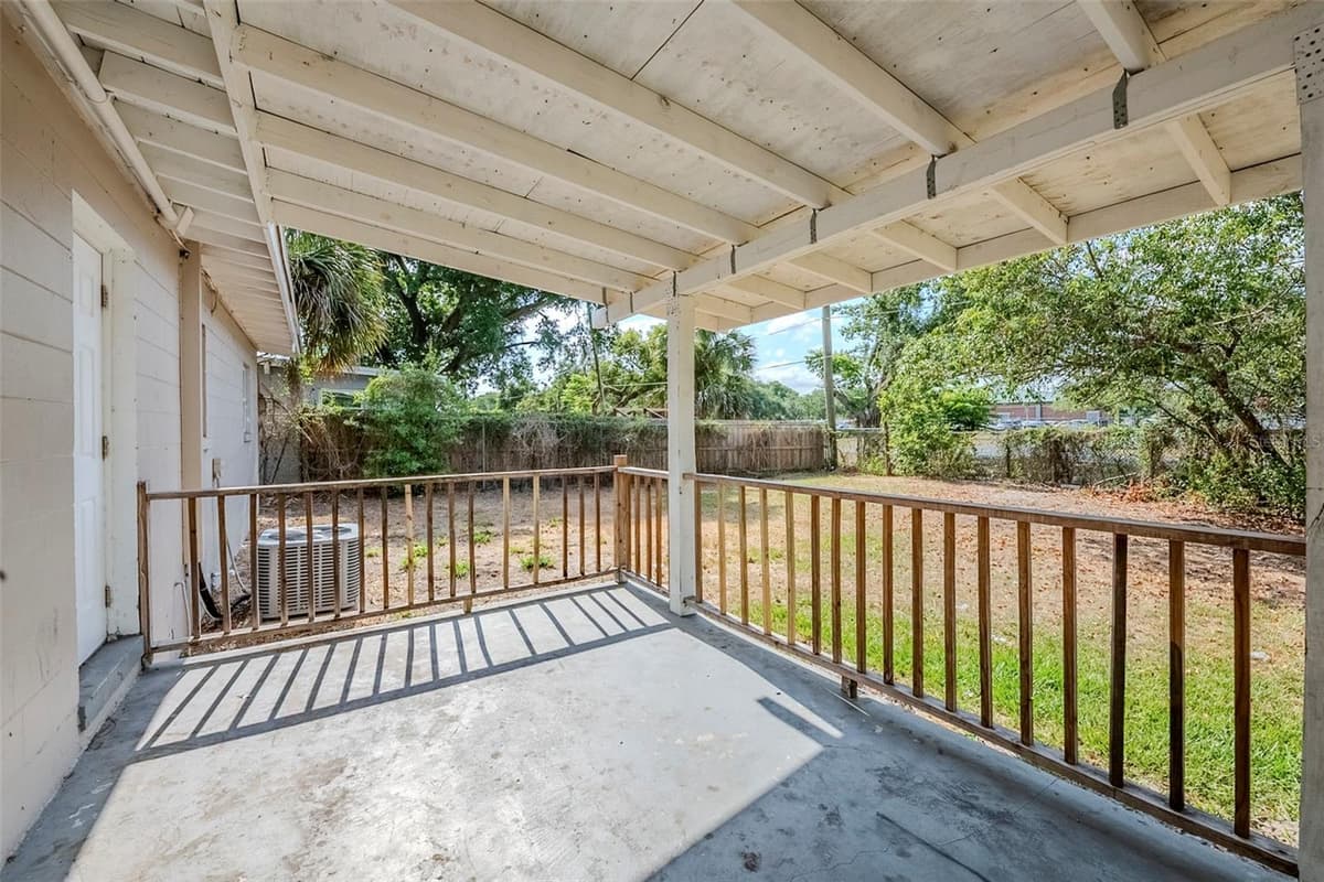4124 CAYWOOD CIRCLE — photo 30 of 37