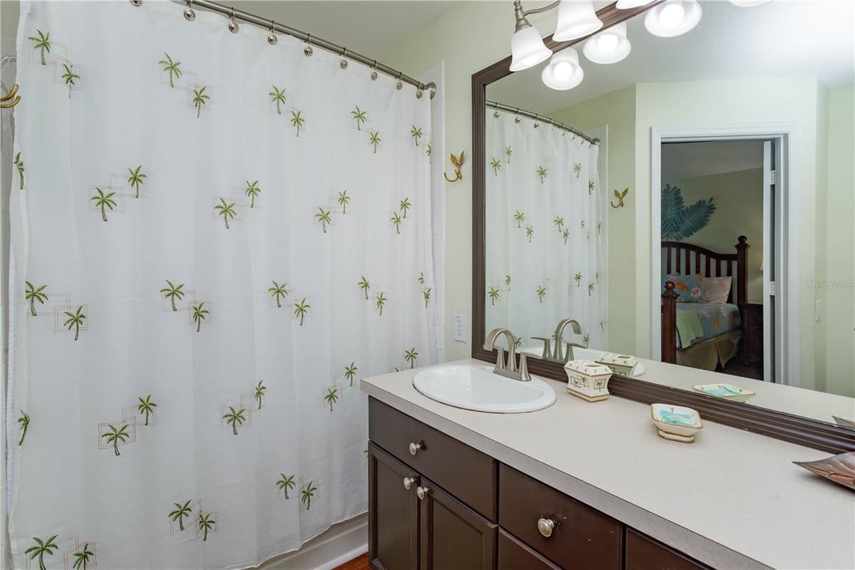 2348 SILVER PALM DRIVE — photo 54 of 73