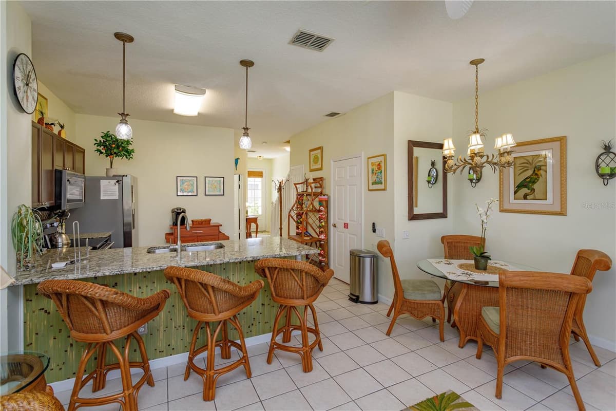 2348 SILVER PALM DRIVE — photo 16 of 73
