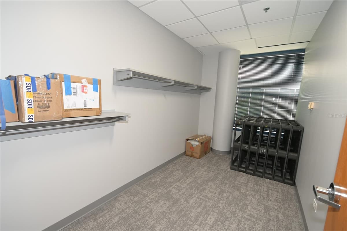 225 ROBINSON STREET — photo 29 of 37