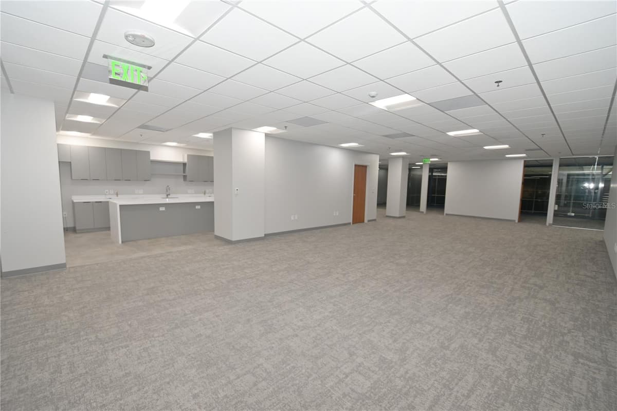 225 ROBINSON STREET — photo 37 of 37