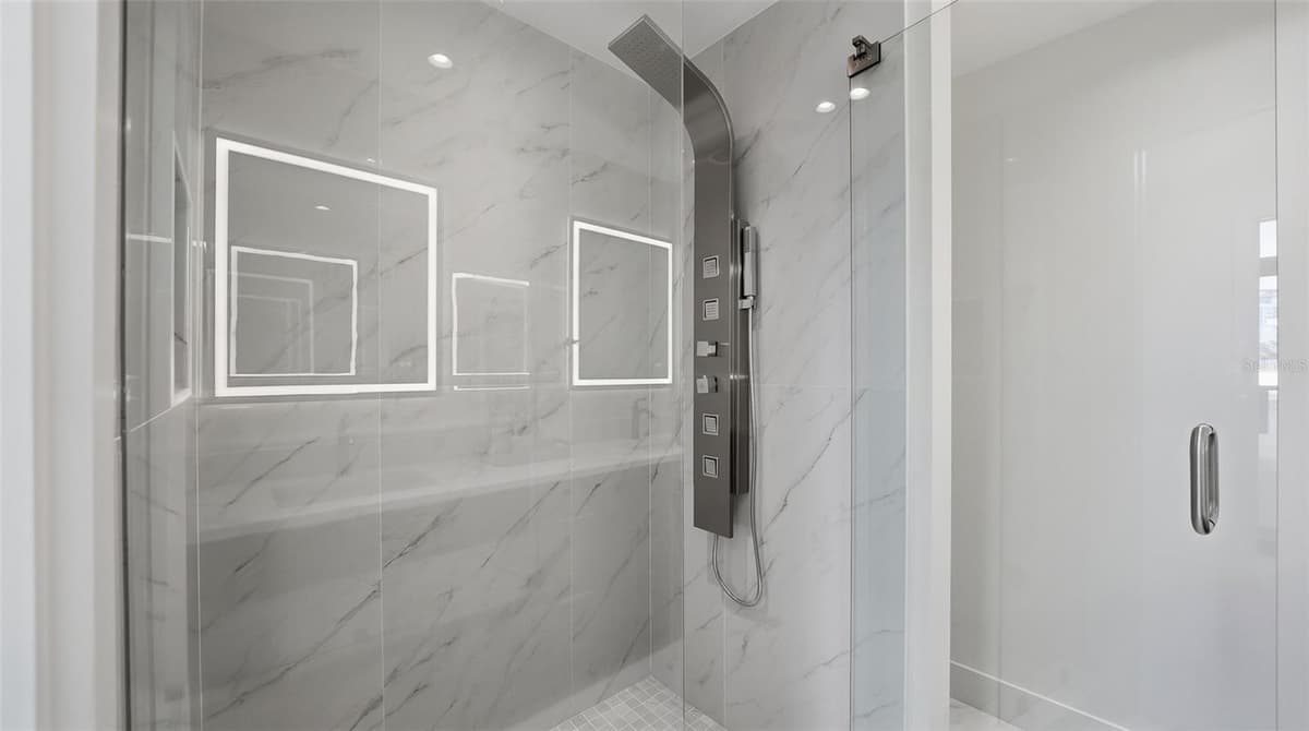 430 KUMQUAT COURT — photo 29 of 92