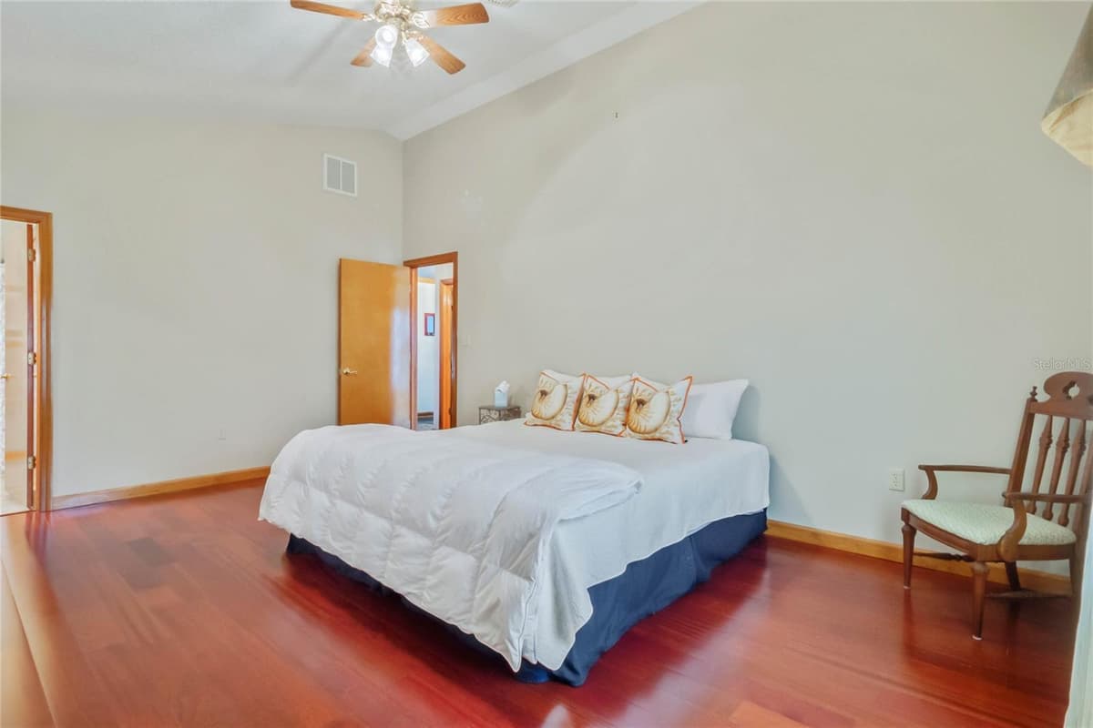 4365 CANAL ROAD — photo 16 of 47