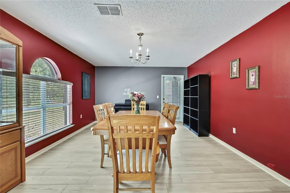 11257 PERSIMMON AVENUE — photo 42 of 50