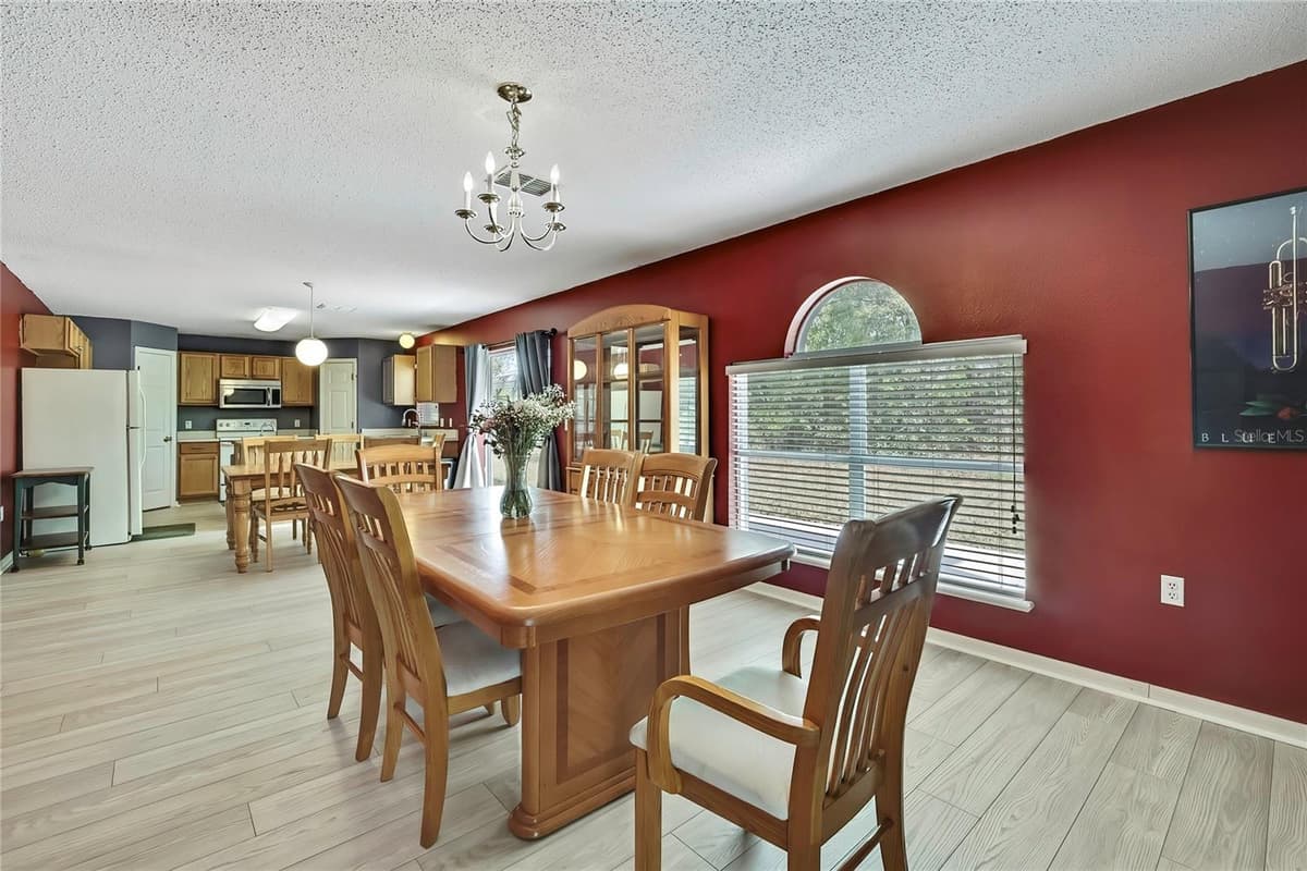 11257 PERSIMMON AVENUE — photo 44 of 50