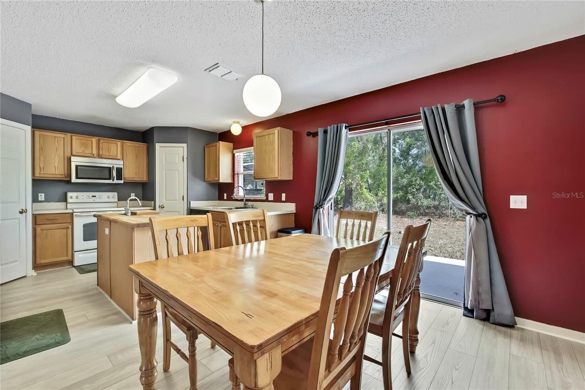11257 PERSIMMON AVENUE — photo 36 of 50