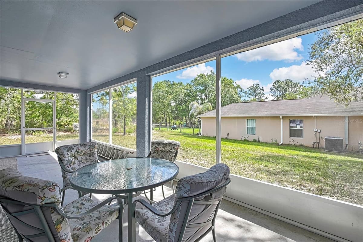 11257 PERSIMMON AVENUE — photo 33 of 50