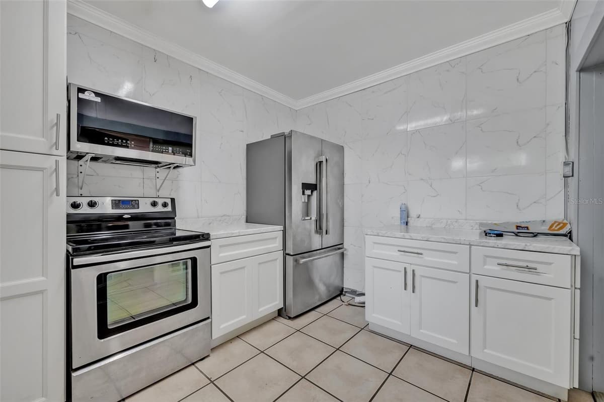 11424 WESTWOOD BOULEVARD — photo 31 of 56