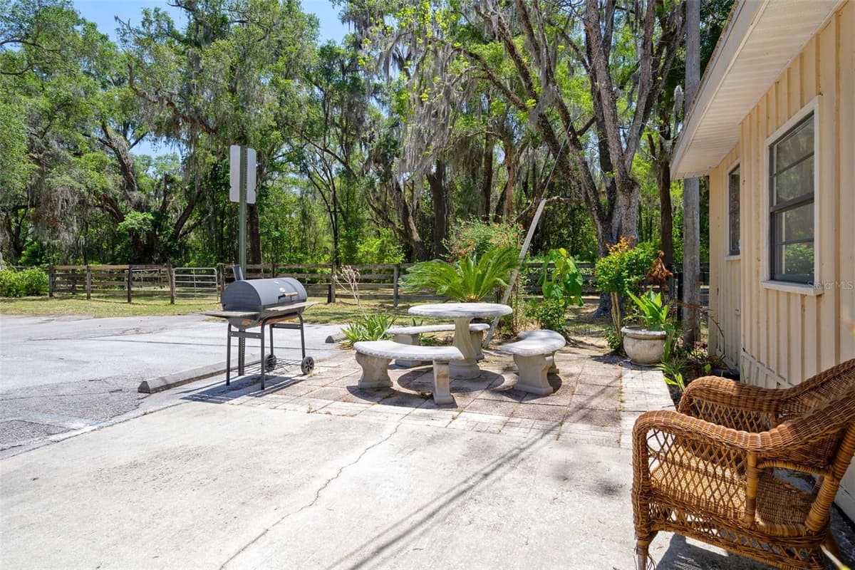 3729 LECANTO HIGHWAY — photo 49 of 84