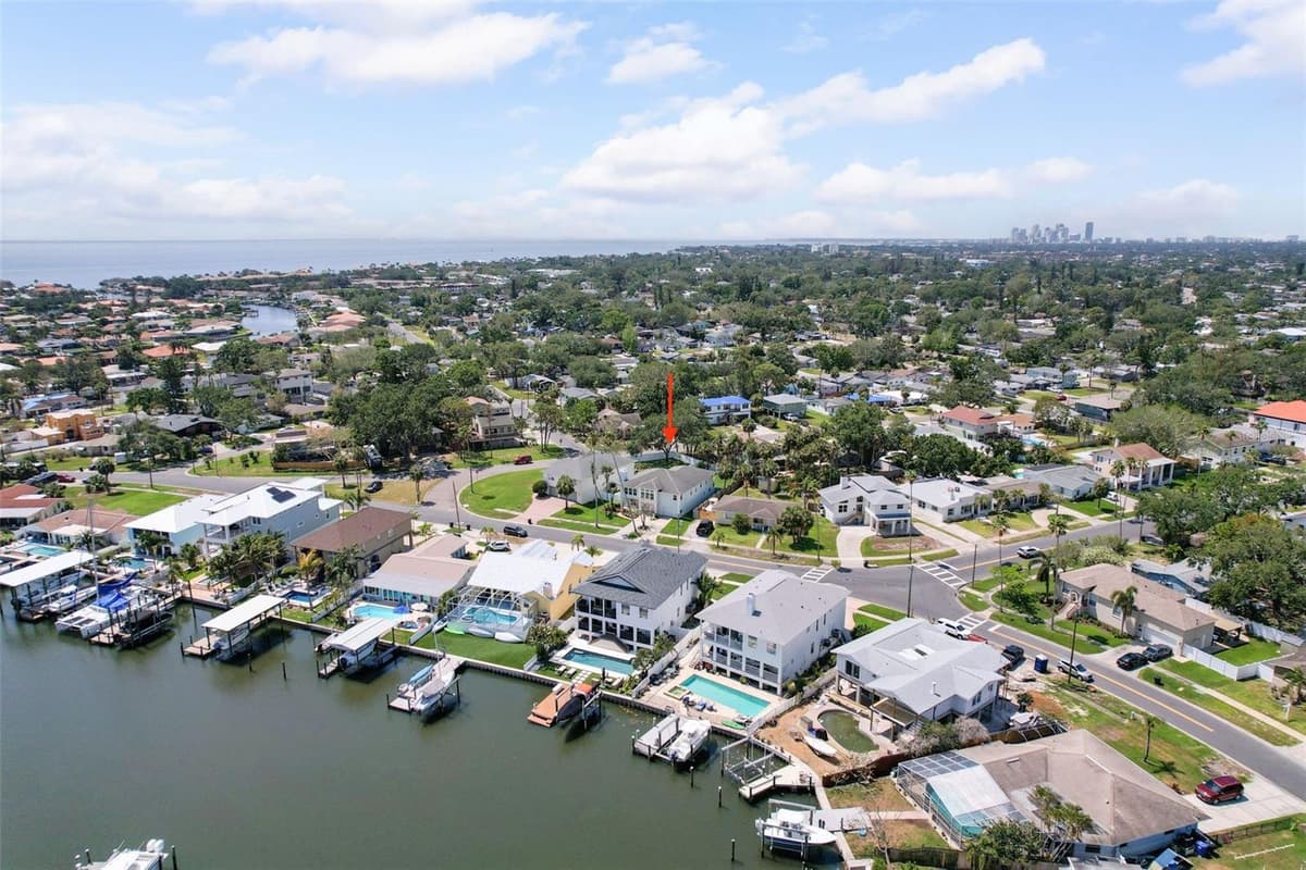 1842 BAYOU GRANDE BOULEVARD — photo 37 of 46