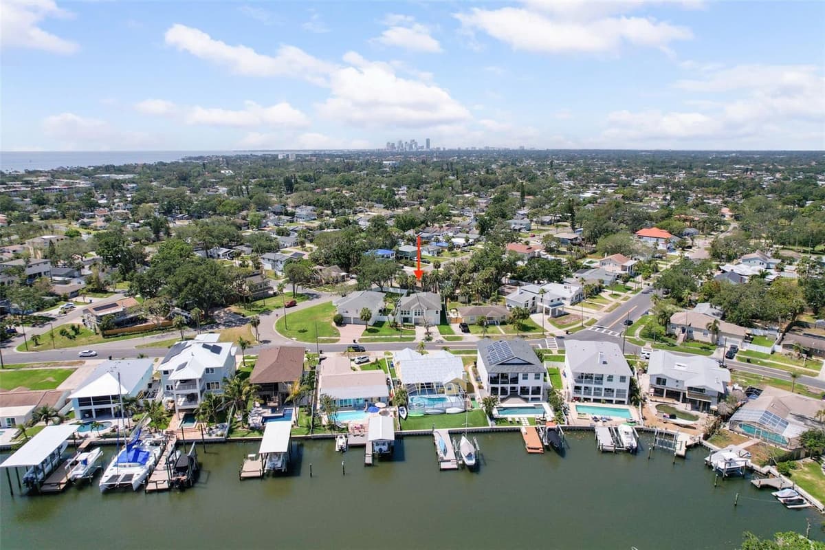 1842 BAYOU GRANDE BOULEVARD — photo 38 of 46
