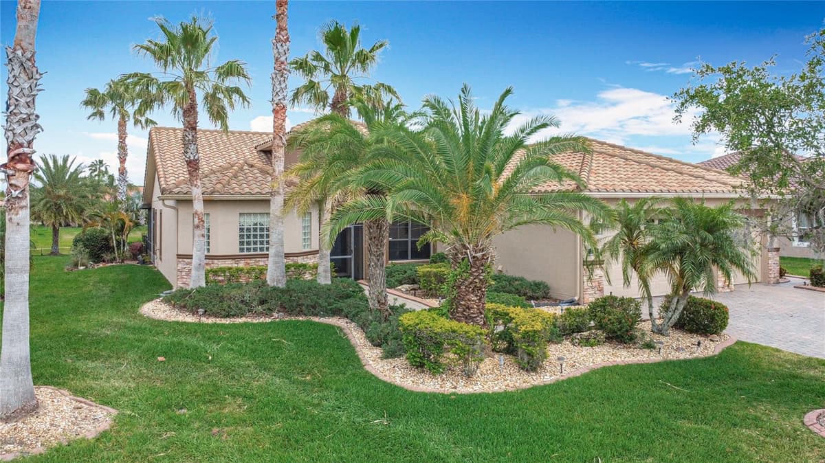 772 SAN RAPHAEL STREET — photo 8 of 97