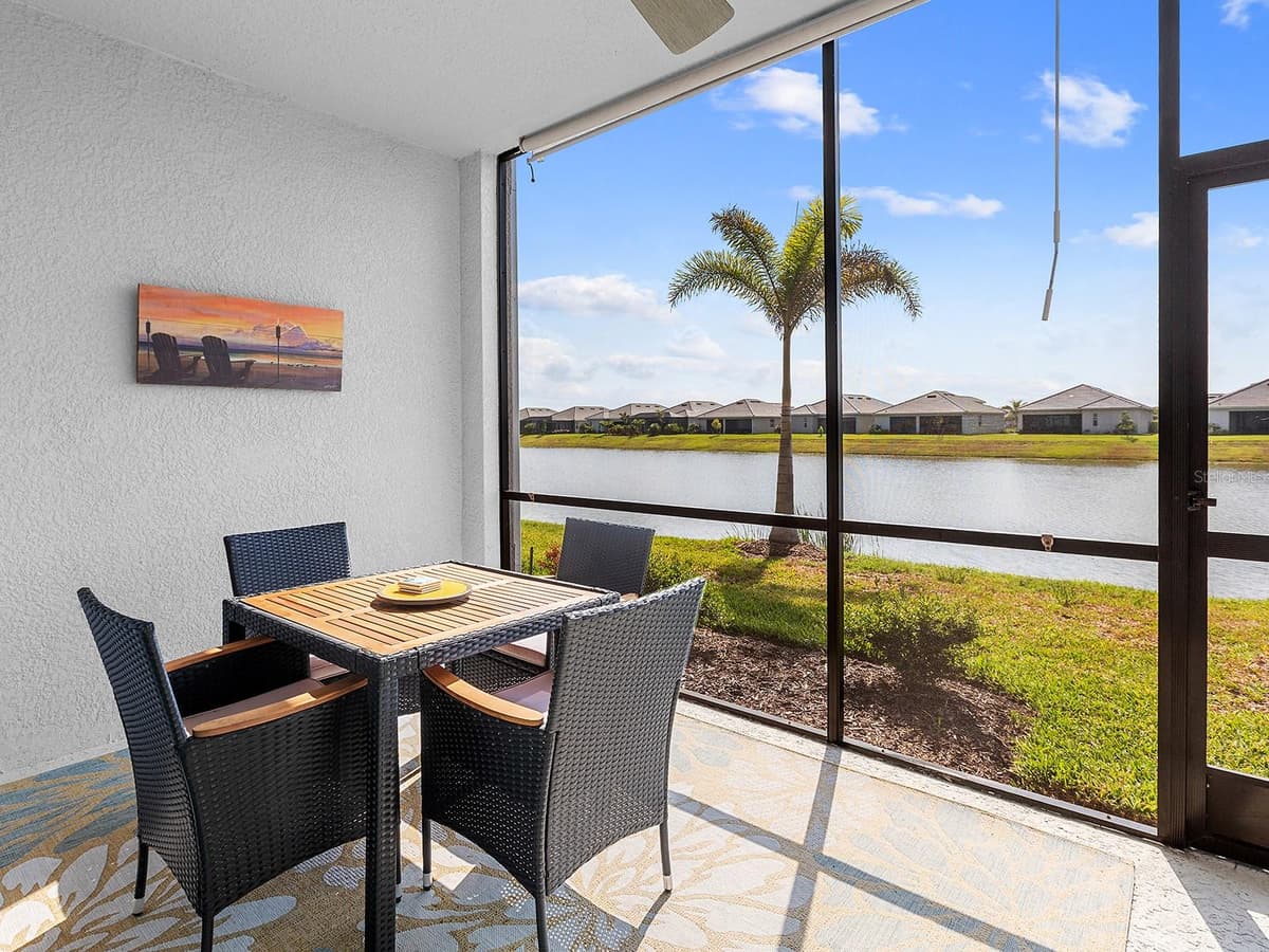 14214 HERITAGE LANDING BOULEVARD — photo 35 of 92