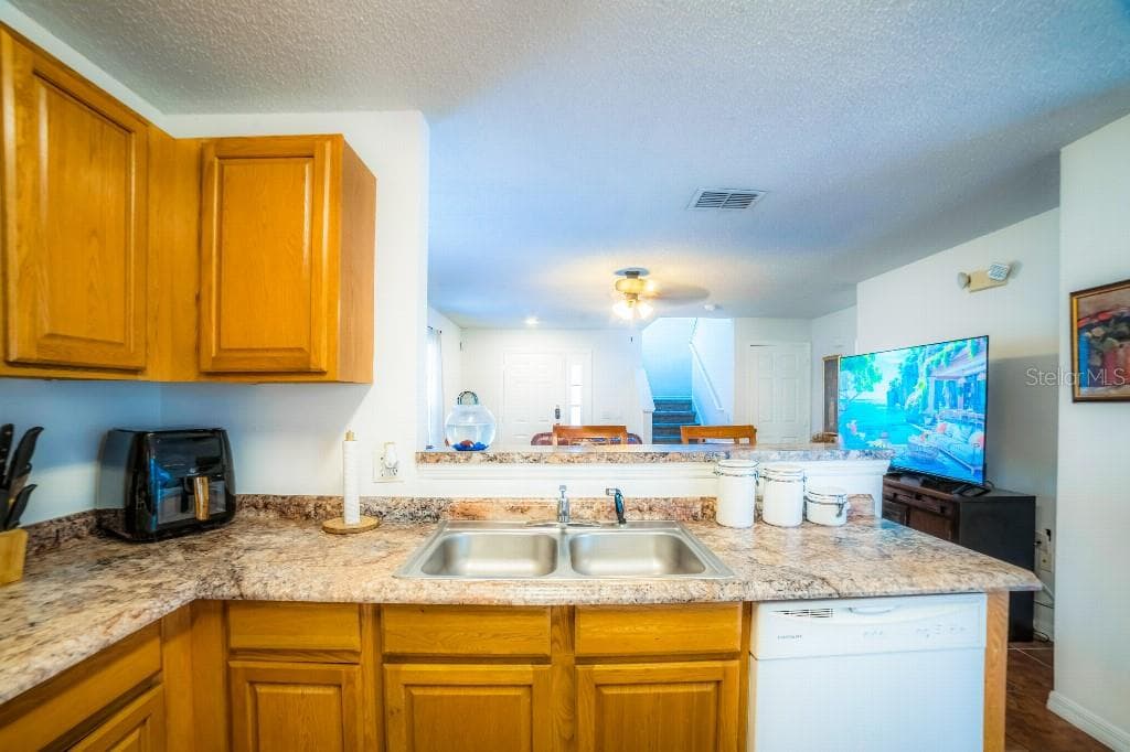 1142 MARINER CAY DRIVE — photo 14 of 50