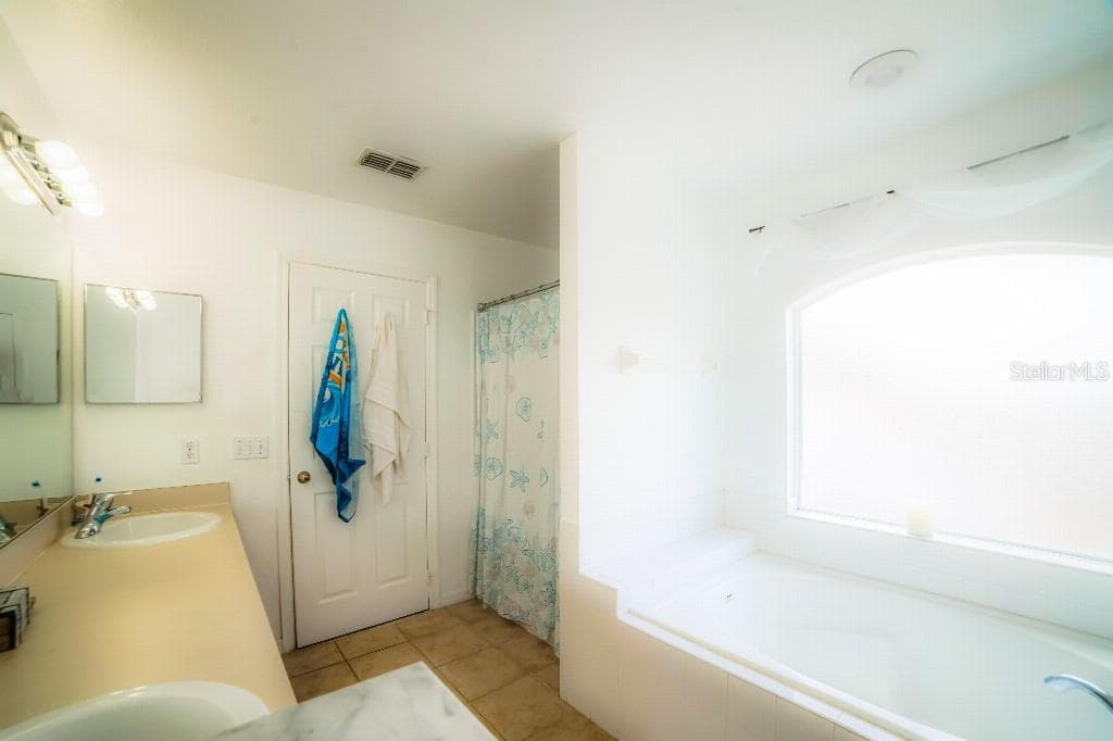 1142 MARINER CAY DRIVE — photo 33 of 50