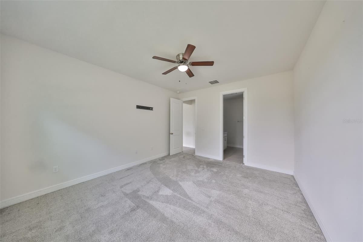 36959 HIGHLAND MEADOWS COURT — photo 27 of 37