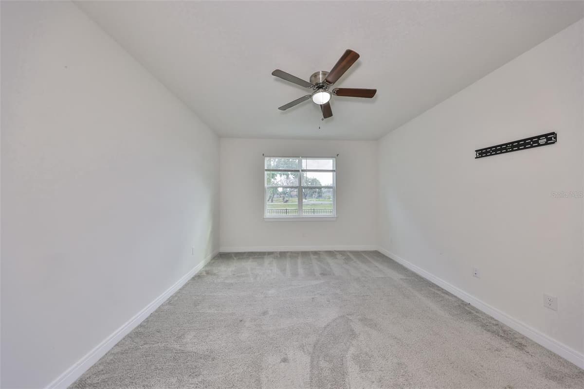 36959 HIGHLAND MEADOWS COURT — photo 26 of 37