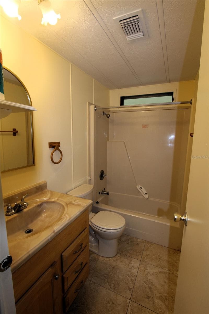 151 APACHE COURT — photo 15 of 41