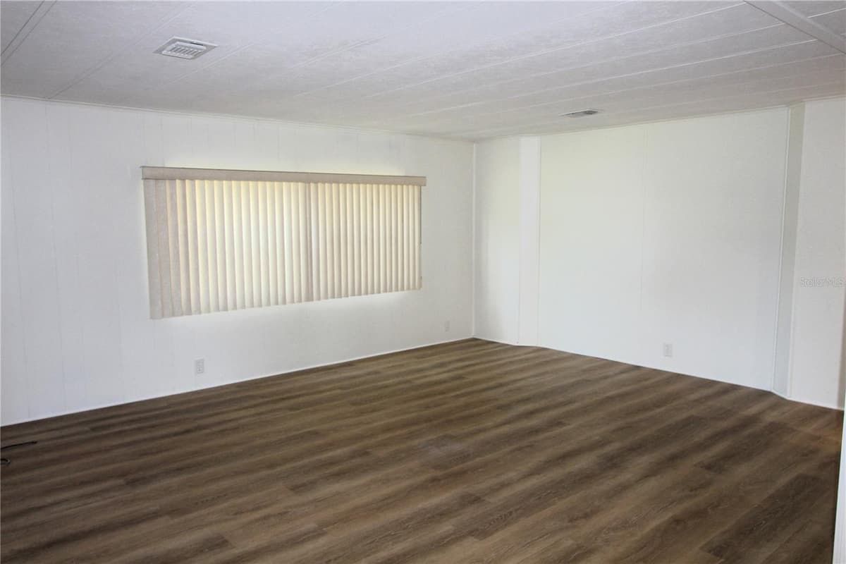 151 APACHE COURT — photo 5 of 41