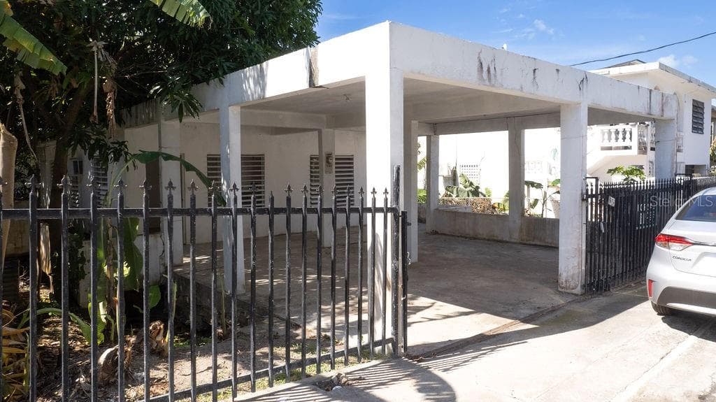 378 CALLE GIRASOLES — photo 1 of 15