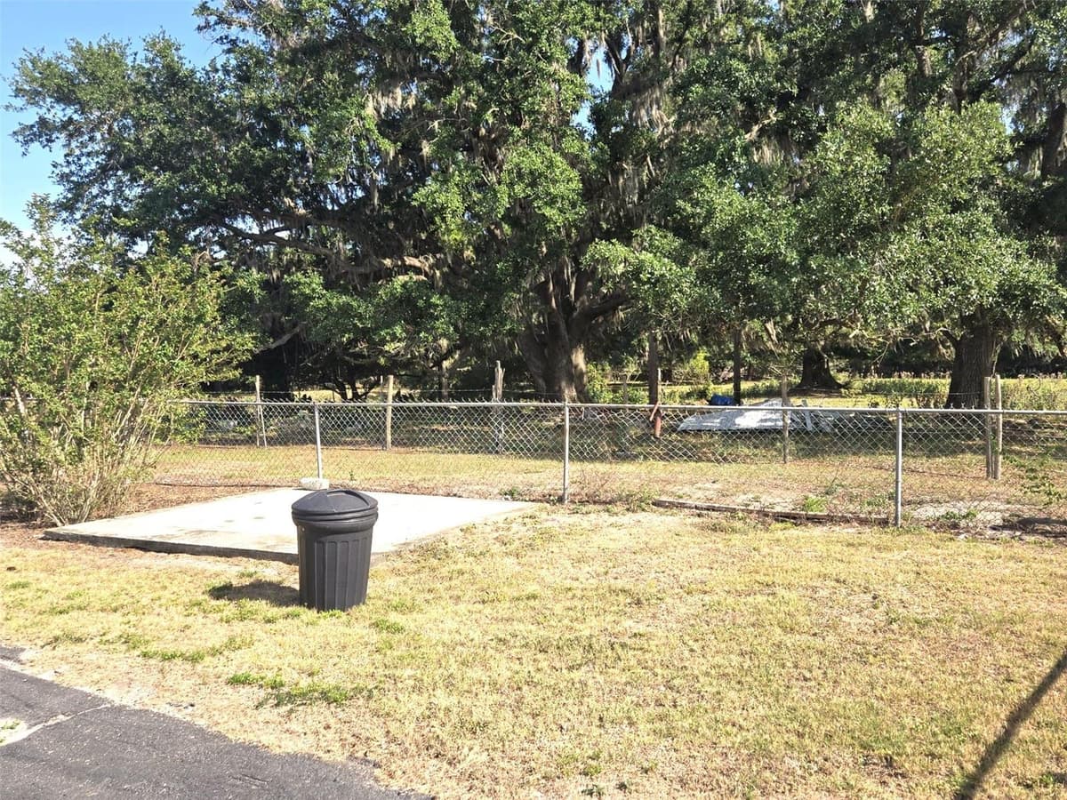 3101 MEDULLA ROAD — photo 46 of 85