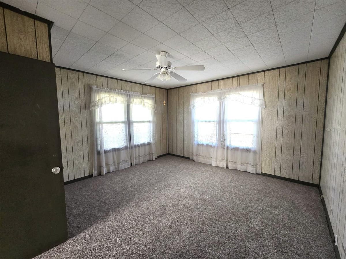 3101 MEDULLA ROAD — photo 28 of 85