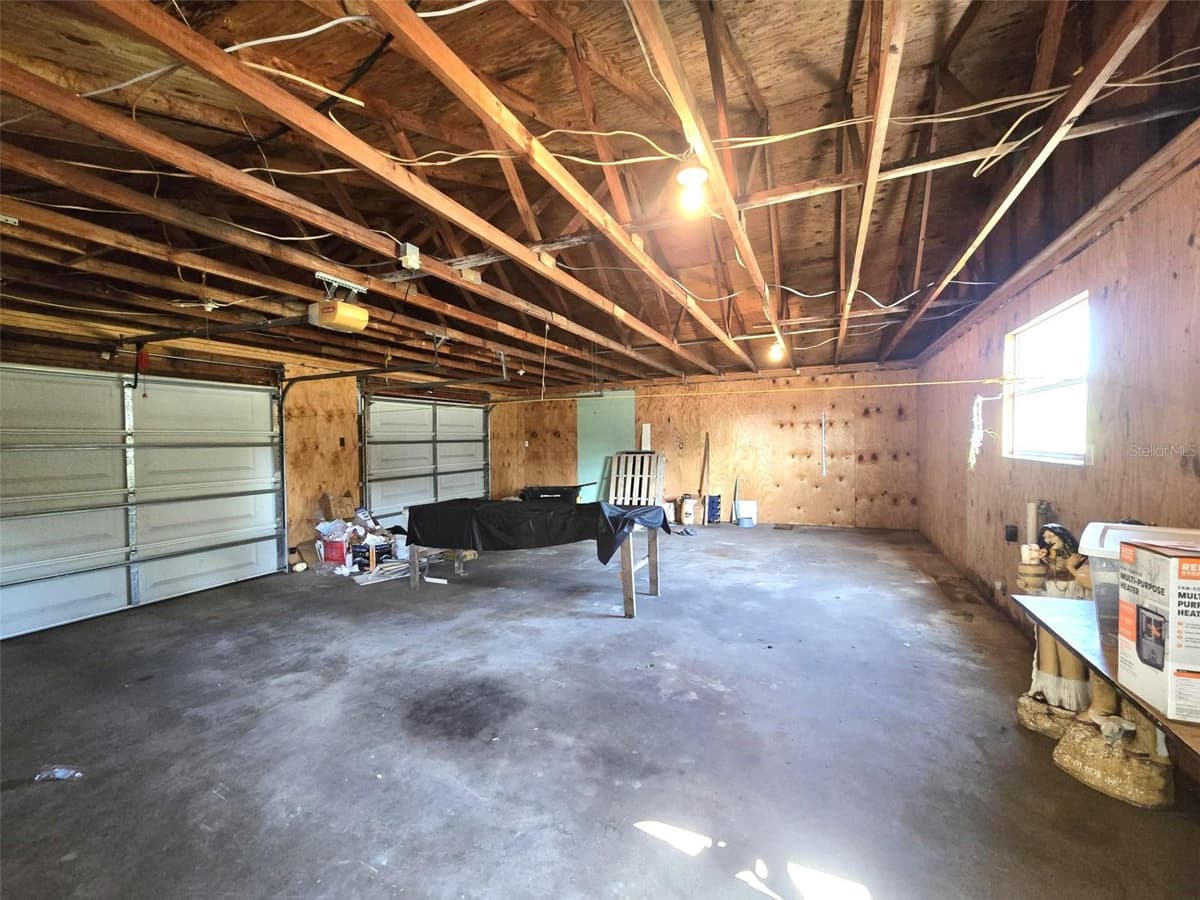 3101 MEDULLA ROAD — photo 37 of 85