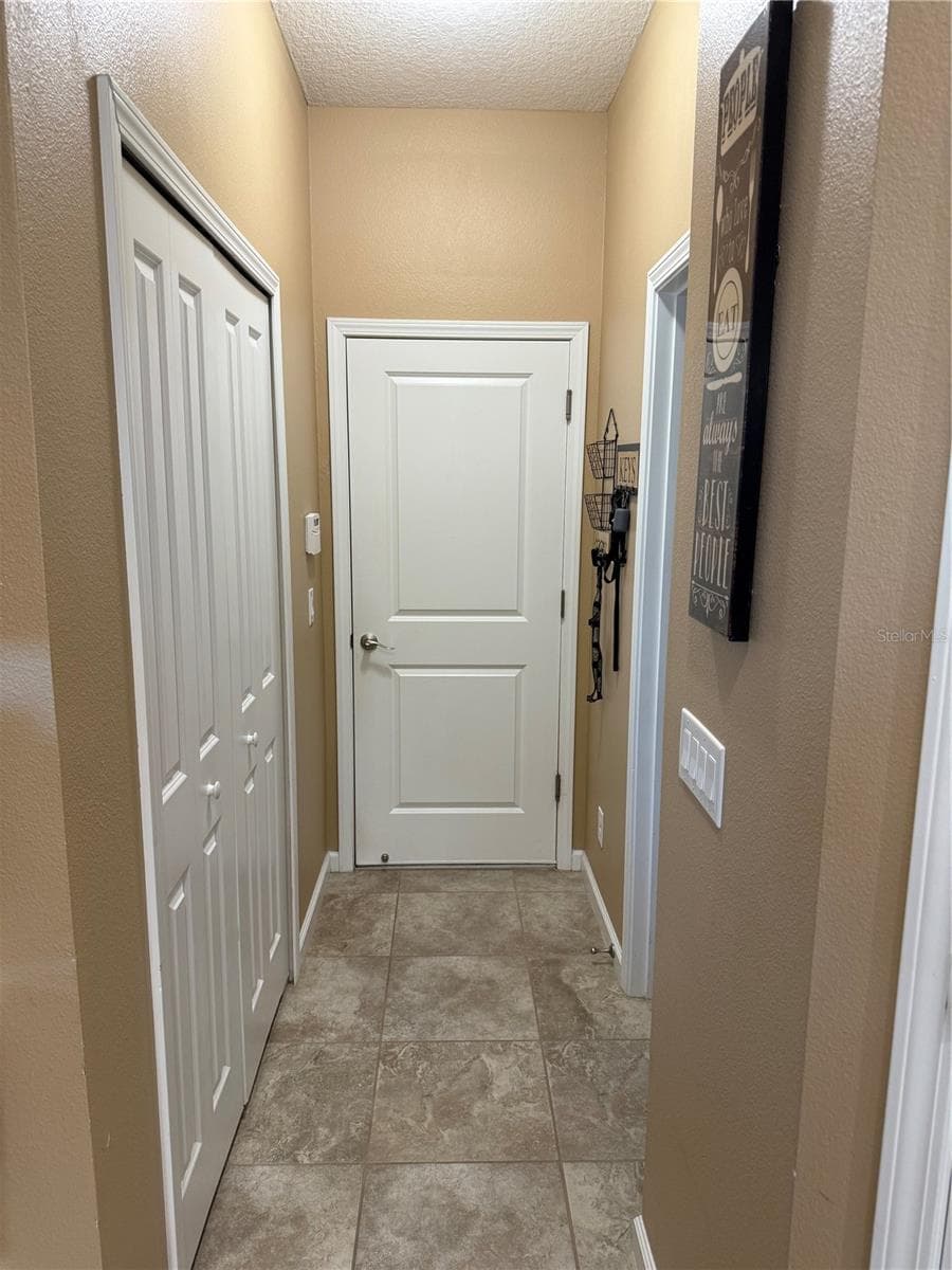 2504 CAVENDER CREEK ROAD — photo 35 of 42